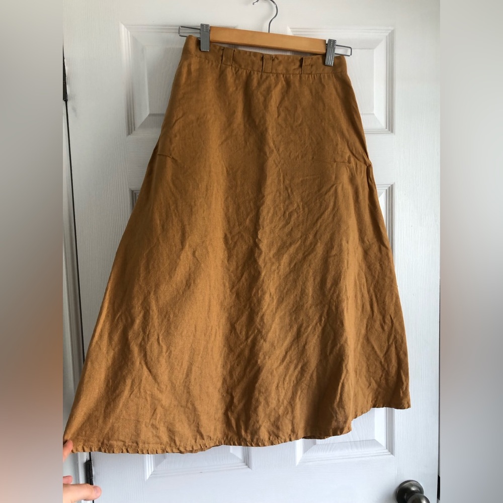 Linen Handmade Studio (Lithuania) Briny Button Front Skirt, Size 6 in Mustard - Picture 10 of 10